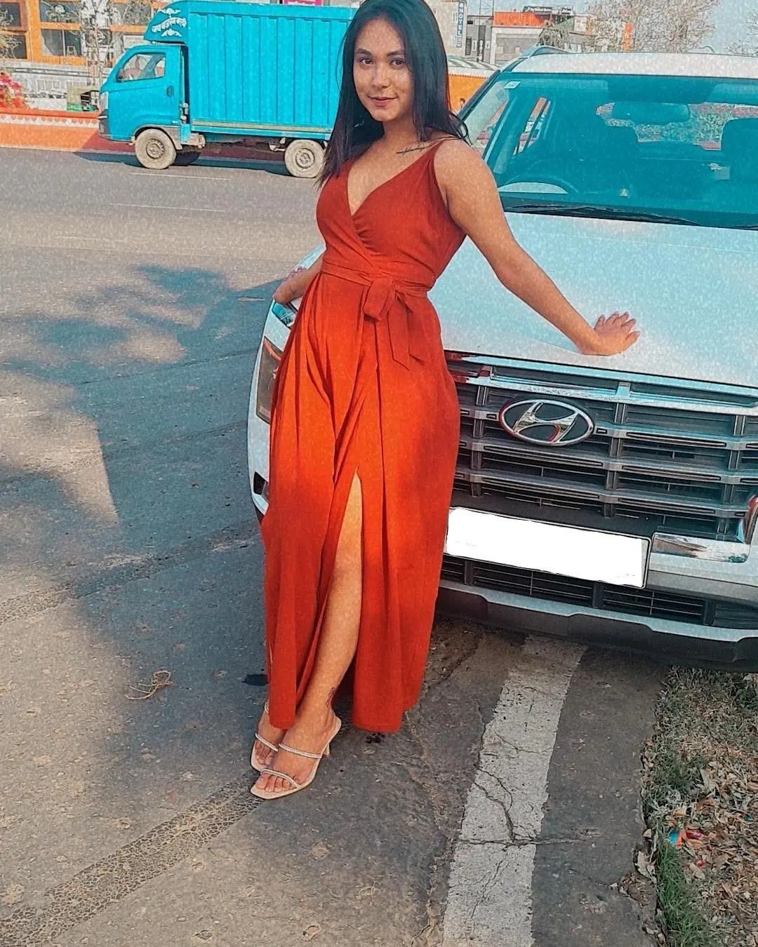 Call Girls Connaught Place 